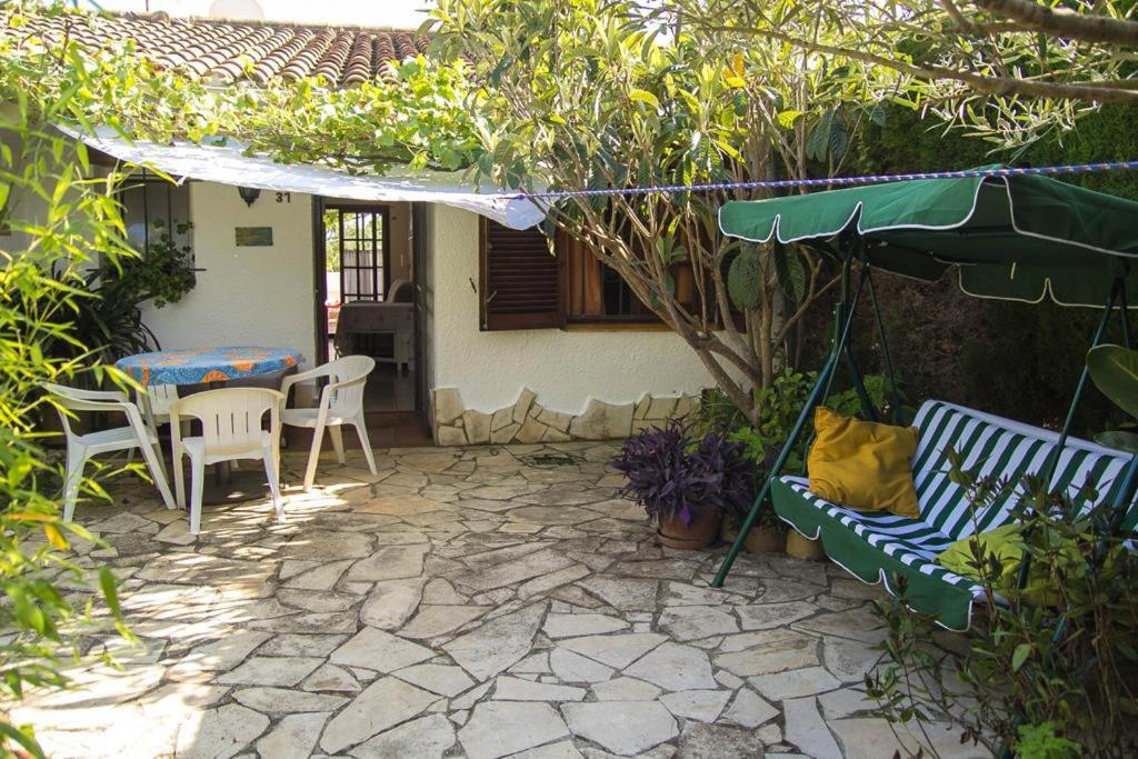 Villa Casita blanca con fibra óptica y piscina cominutaria Tossa de Mar Exterior foto