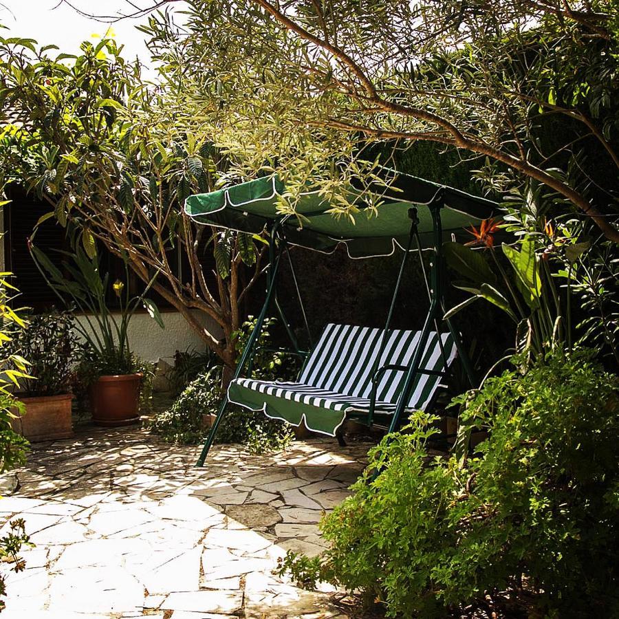 Villa Casita blanca con fibra óptica y piscina cominutaria Tossa de Mar Exterior foto