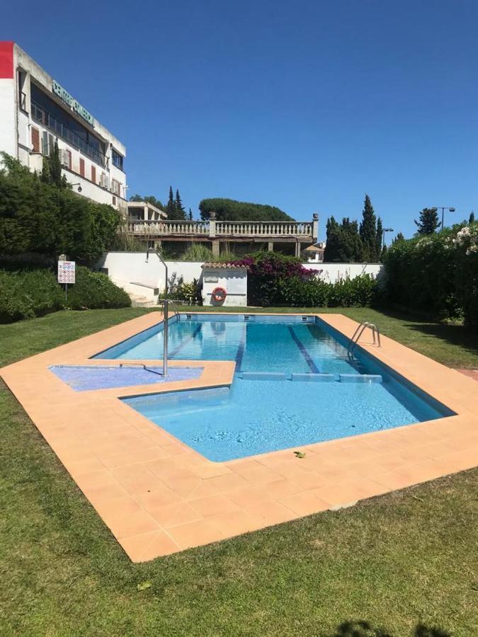 Villa Casita blanca con fibra óptica y piscina cominutaria Tossa de Mar Exterior foto